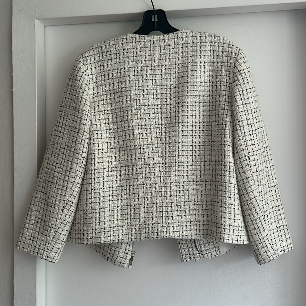 Banana Republic black and white blazer jacket - Picture 2 of 5